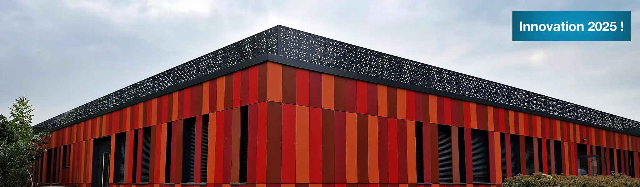 Barrial décor : Garde-corps décoratif pour l‘habillage des toitures-terrasses techniques