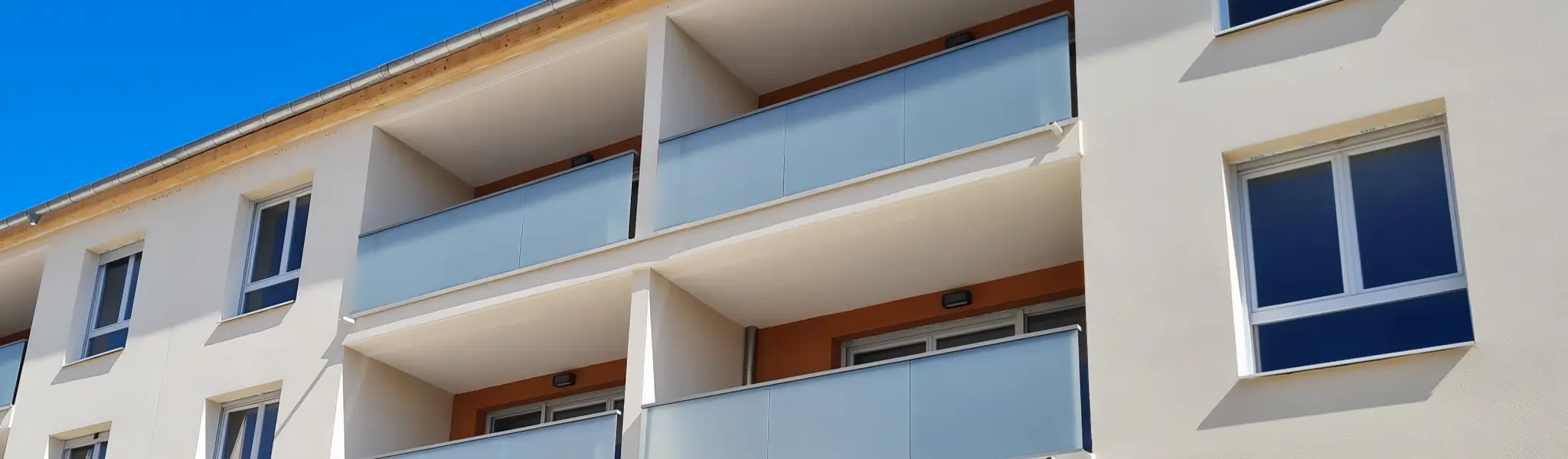 Obelyx : Système de garde-corps toute hauteur avec garde au sol réduite